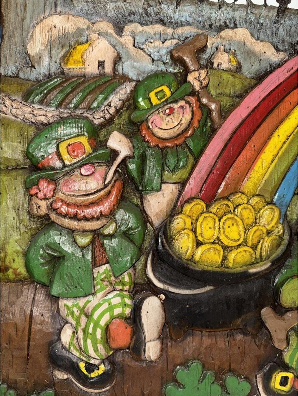 Vintage Emerald Dry California White Table Wine Wall Plaque w/ Leprechaun Design - Picture 3 of 10